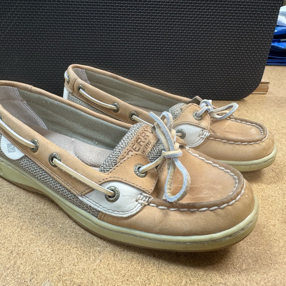 Sperry Women's Beige and White Loafers